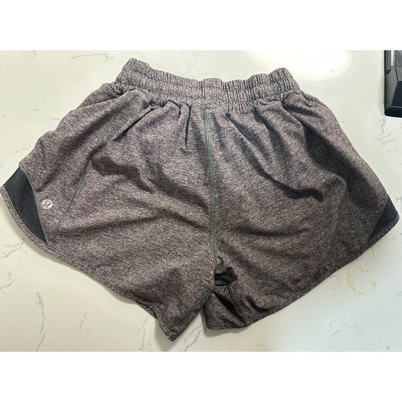 Lululemon Speed Up Shorts - Picture 2 of 6